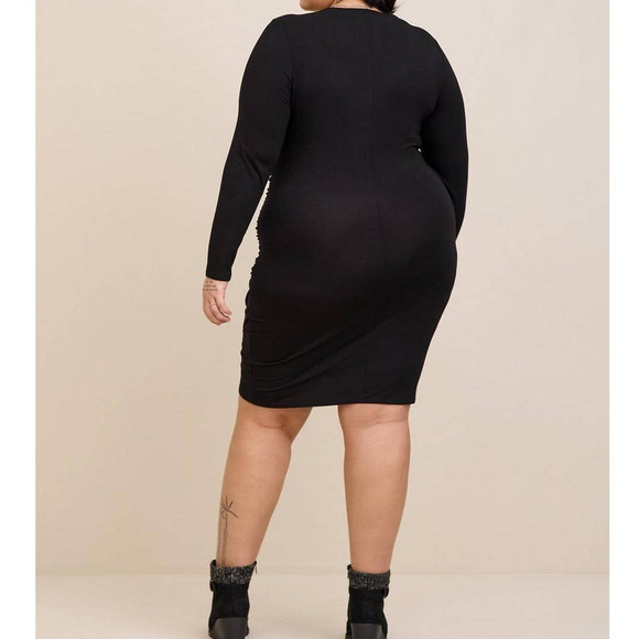 NEW TORRID Dress Ruched Gathers Plus Size 3X Cinched Bodycon Super Soft Black. - Picture 3 of 8